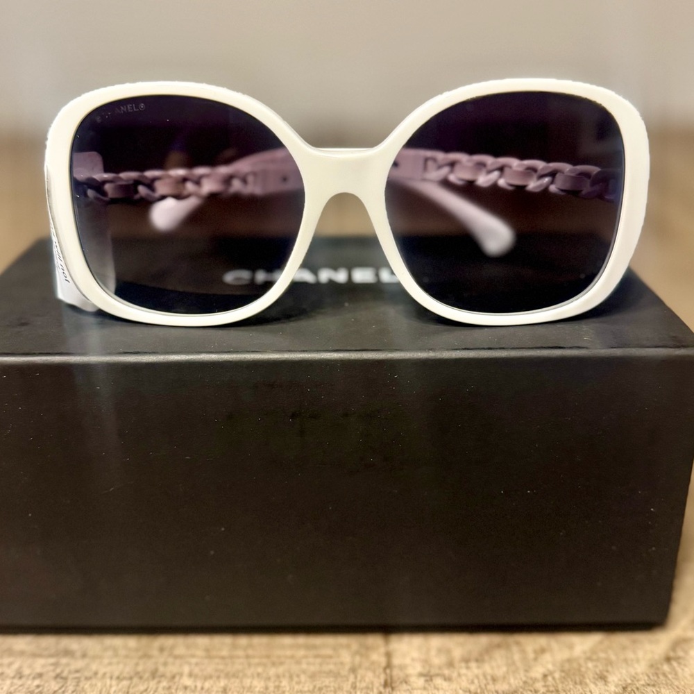 Chanel White Women's Acetate Sunglasses Chain Detail New With Box